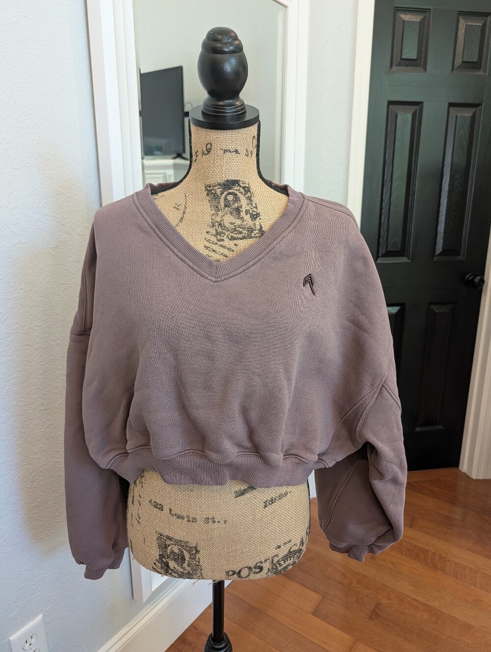 Oner Active All Day Lightweight Oversized V-Neck Sweatshirt